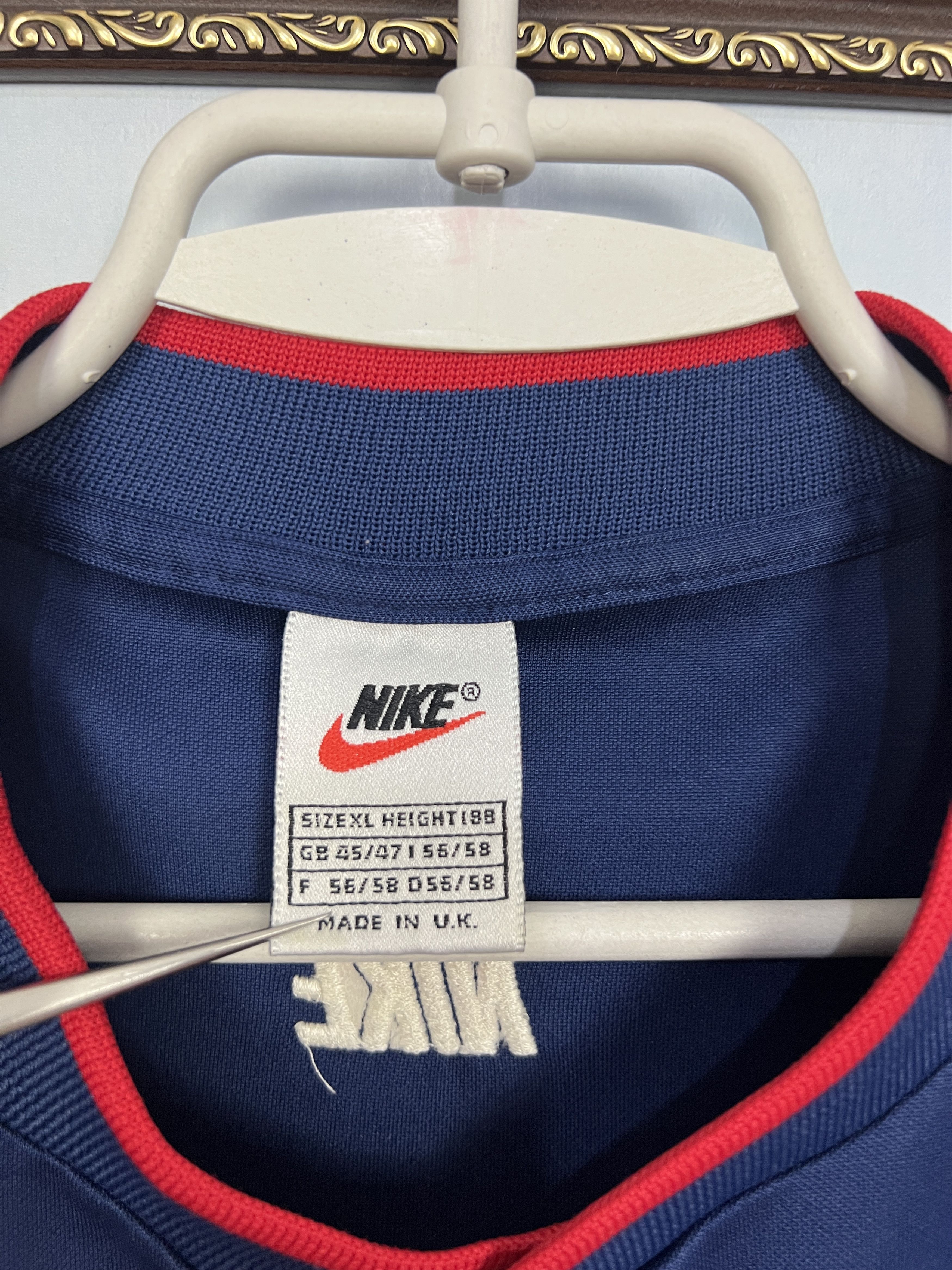 Nike Vintage Arsenal Football Train Shirt Soccer Jersey Trikot Size US XL / EU 56 / 4 - 6 Thumbnail