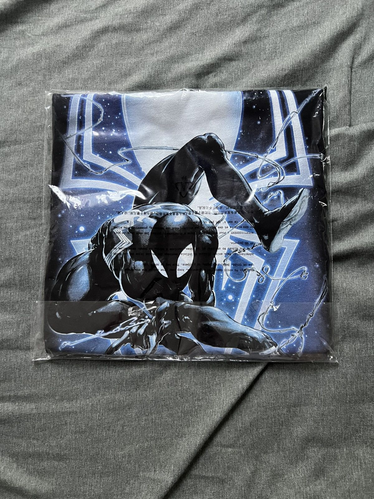 Kith Kith Marvel Symbiote Spider-Man Vintage Tee Size Small Size US S / EU 44-46 / 1 - 2 Thumbnail
