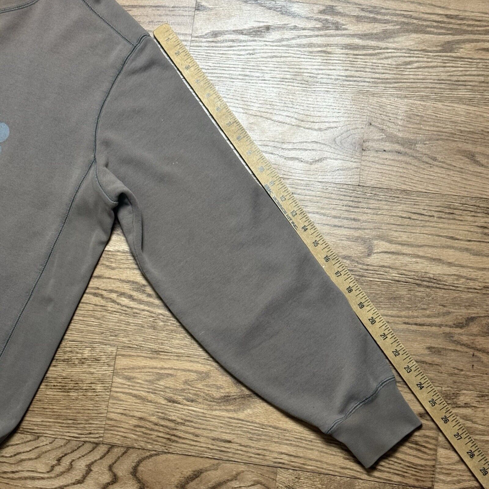 Vintage Vintage Eddie Bauer Men's Distressed Sweatshirt Large Gray Size US L / EU 52-54 / 3 - 14 Thumbnail