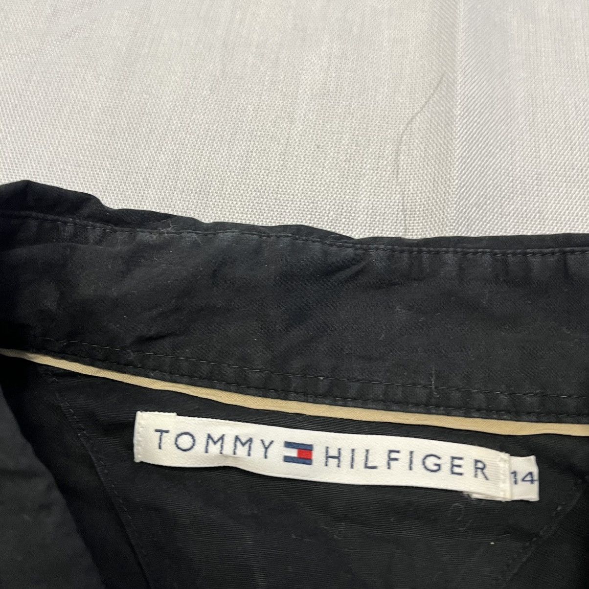 Tommy Hilfiger Black Tommy Hilfiger button-up shirt Size M / US 6-8 / IT 42-44 - 3 Thumbnail