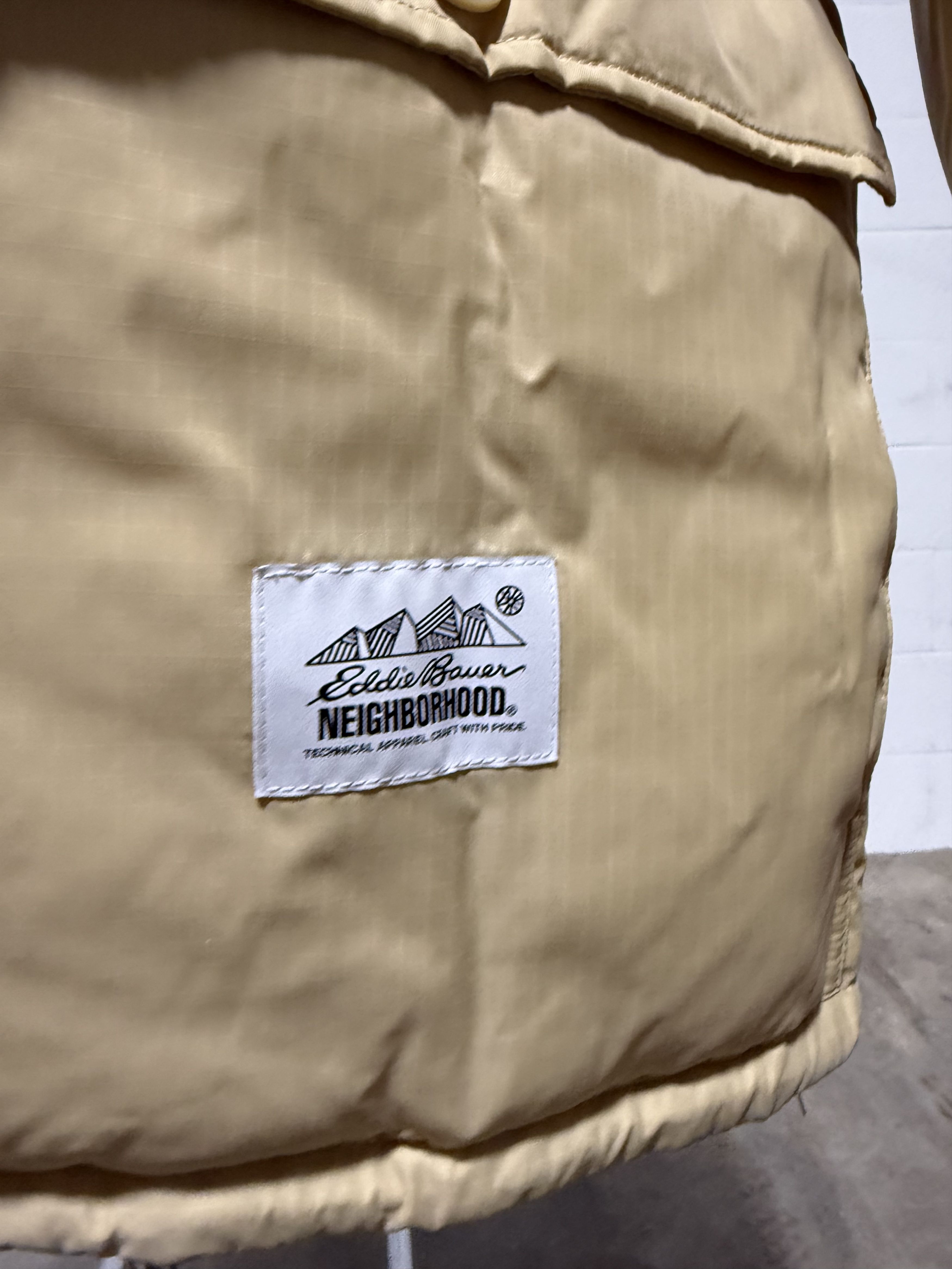 Neighborhood Neighborhood x Eddie Bauer Karekoram Down Jacket 'Beige' Size US XL / EU 56 / 4 - 2 Thumbnail