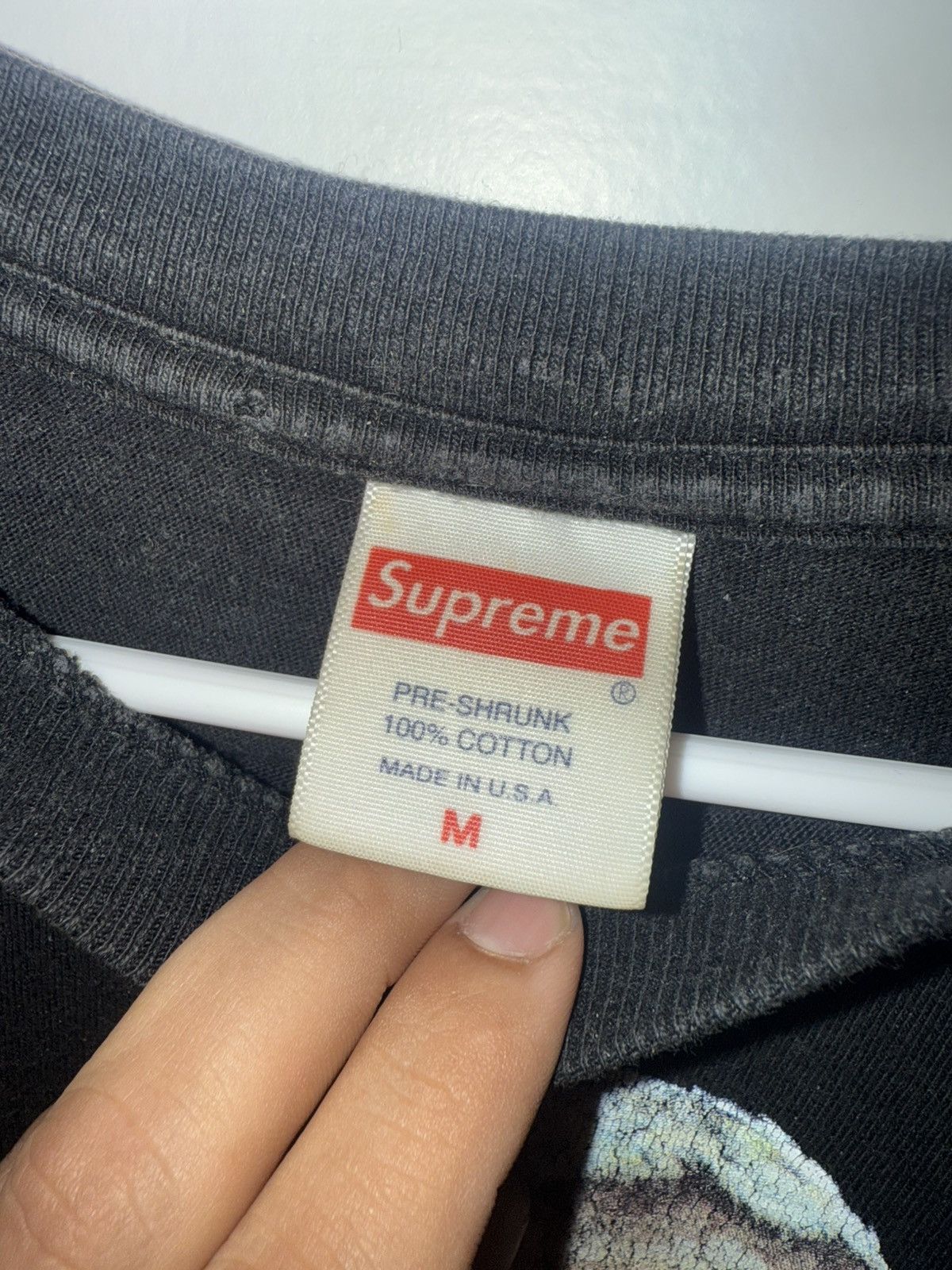 Supreme Supreme “Kiss” T Size Medium Size US M / EU 48-50 / 2 - 2 Thumbnail