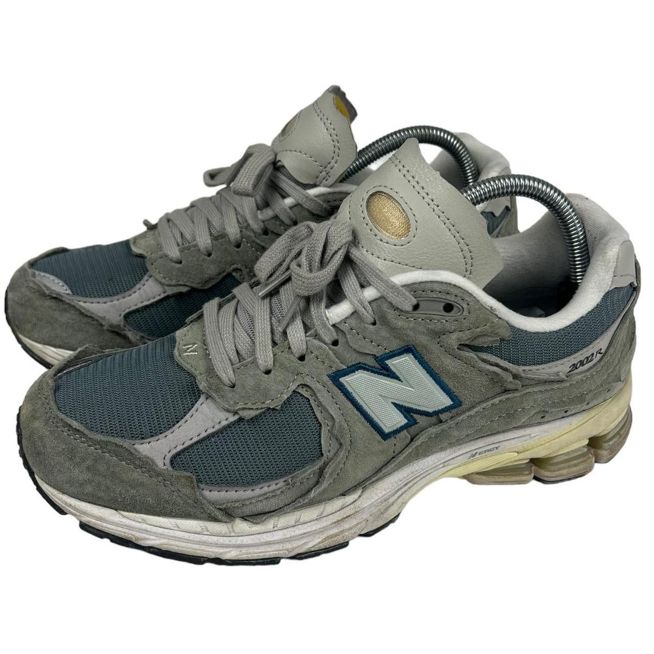 image of New Balance 2002R Protection Pack Shoes in Khaki, Men's (Size 8.5)