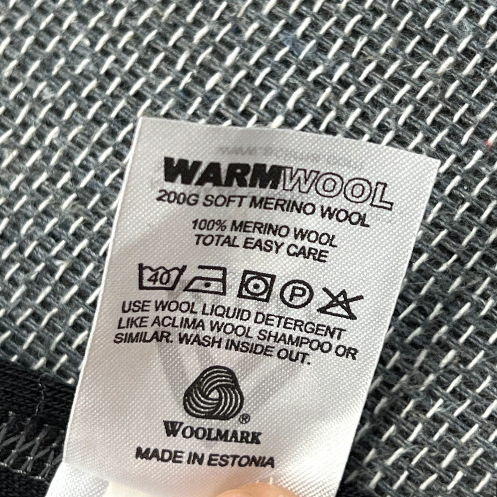 Vintage Aclima Balaclava 100% Soft Wool 200g Outdoor Hiking Thermo Black WarmWool Hat Knit Merino Wool Mens One Size Black Thermal Breathable Regular Size ONE SIZE - 7 Thumbnail