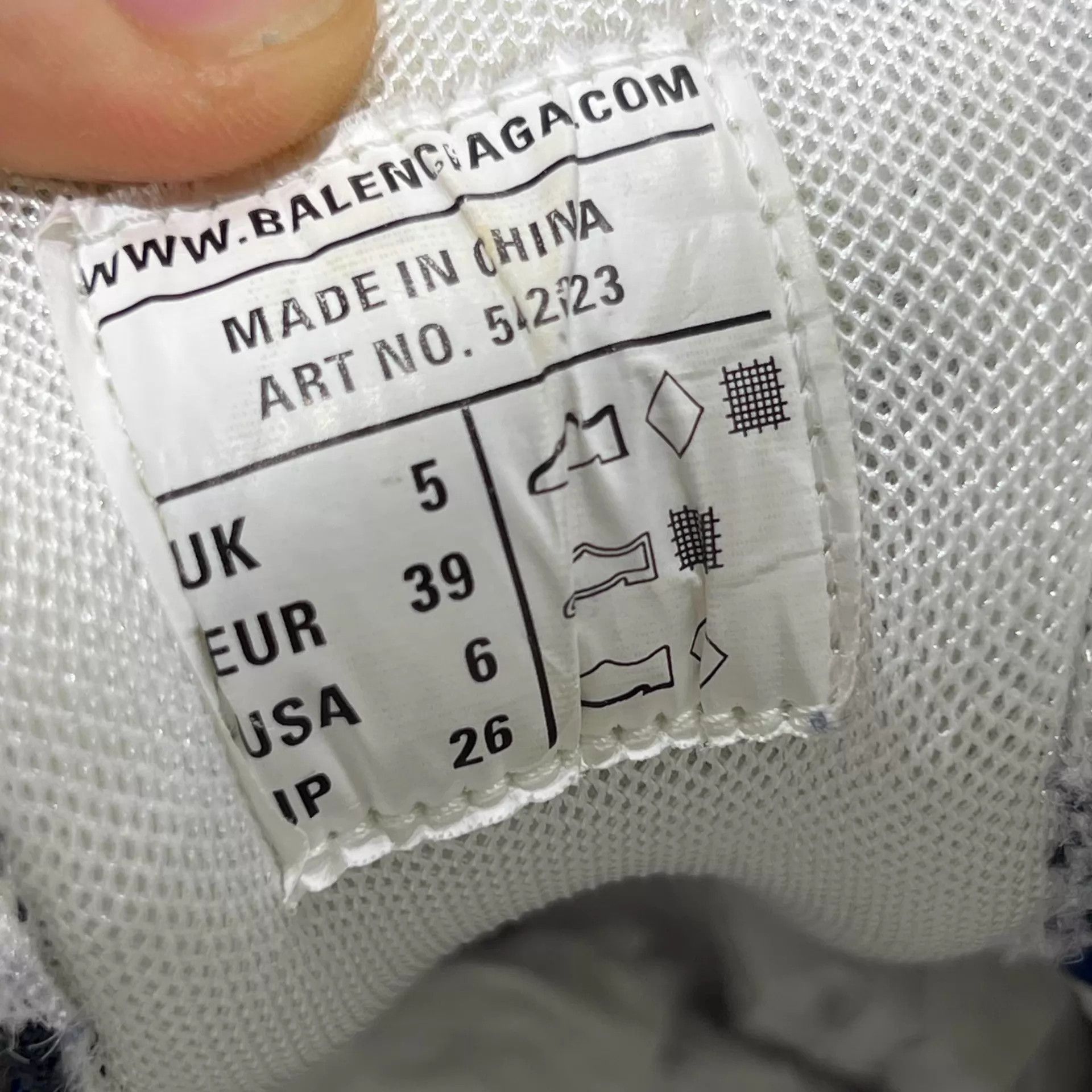 Balenciaga Balenciaga BLCG Track White & Blue 39 Size US 6 / EU 39 - 8 Thumbnail