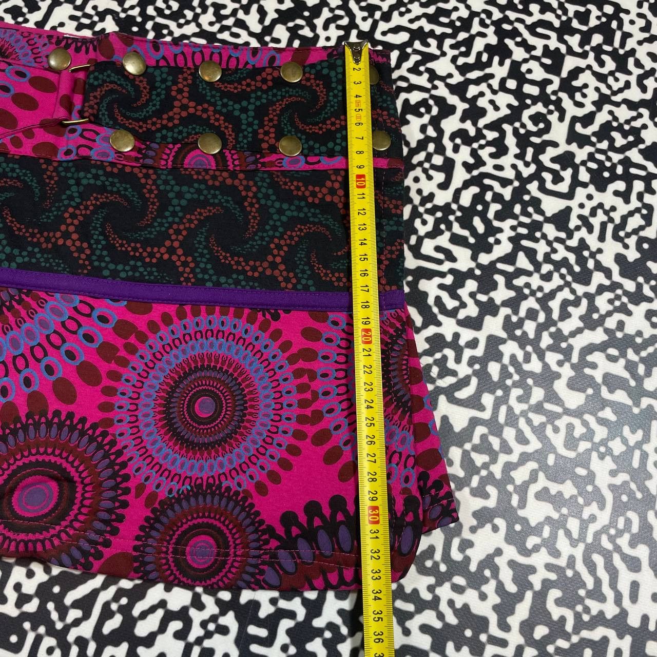 Japanese Brand Vintage Y2K Japanese Retro Hippie Sexy Style Mini Skirt Size 28" / US 6 / IT 42 - 17 Thumbnail
