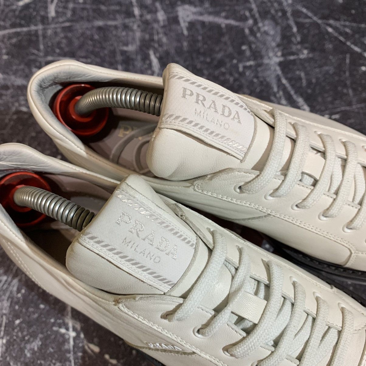 Prada Prada Women’s Leather Sneakers Size 40, 26 cm Size US 10 / IT 40 - 3 Thumbnail