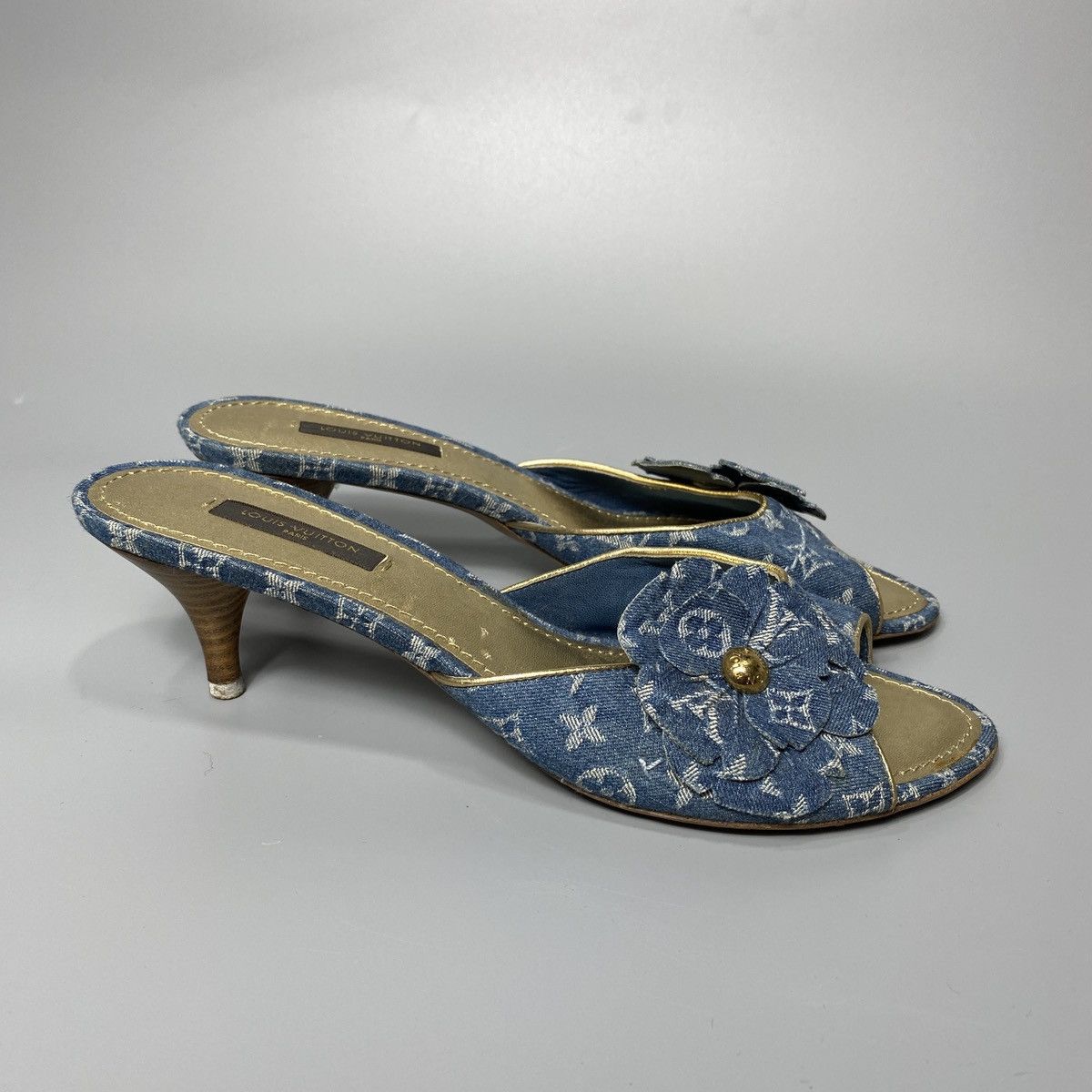 Louis Vuitton Blue Denim Flower Heels Size US 8 / IT 38 - 4 Thumbnail
