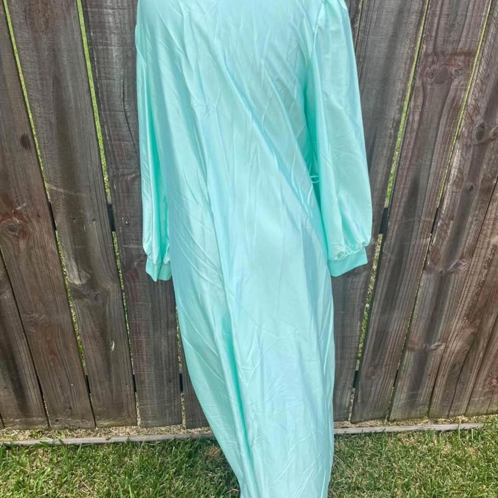 Other Blue vintage 80s robe with flower details robe Size ONE SIZE - 2 Thumbnail