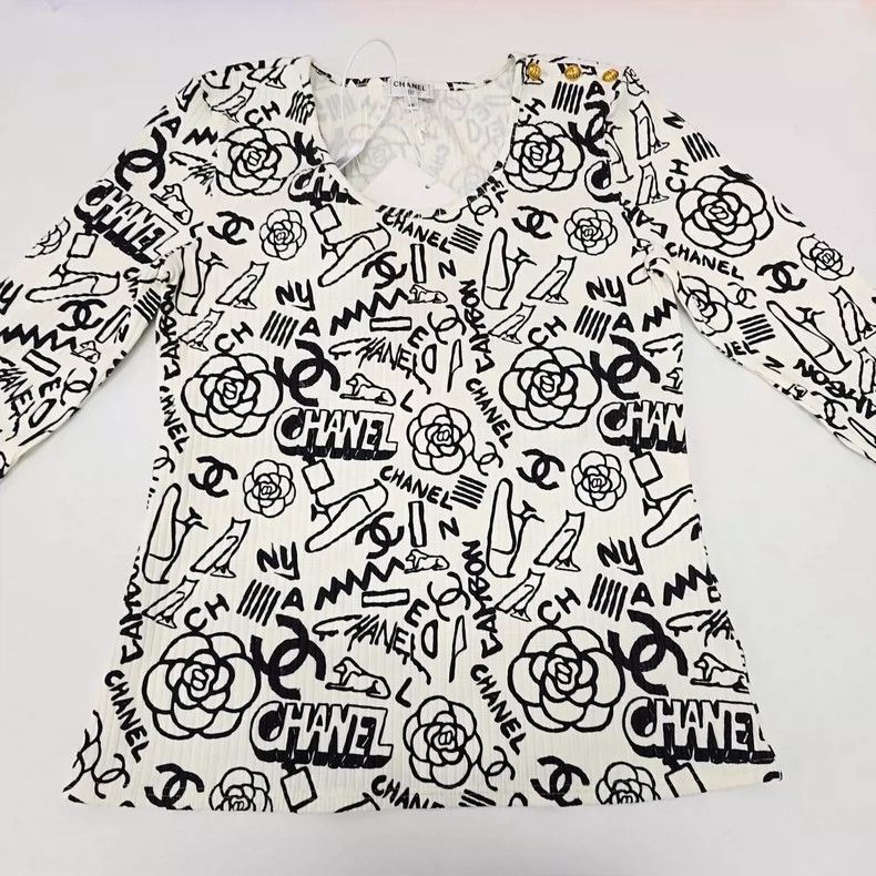 Chanel Chanel Handmade workshop Egyptian short sleeves Size S / US 4 / IT 40 - 1 Thumbnail