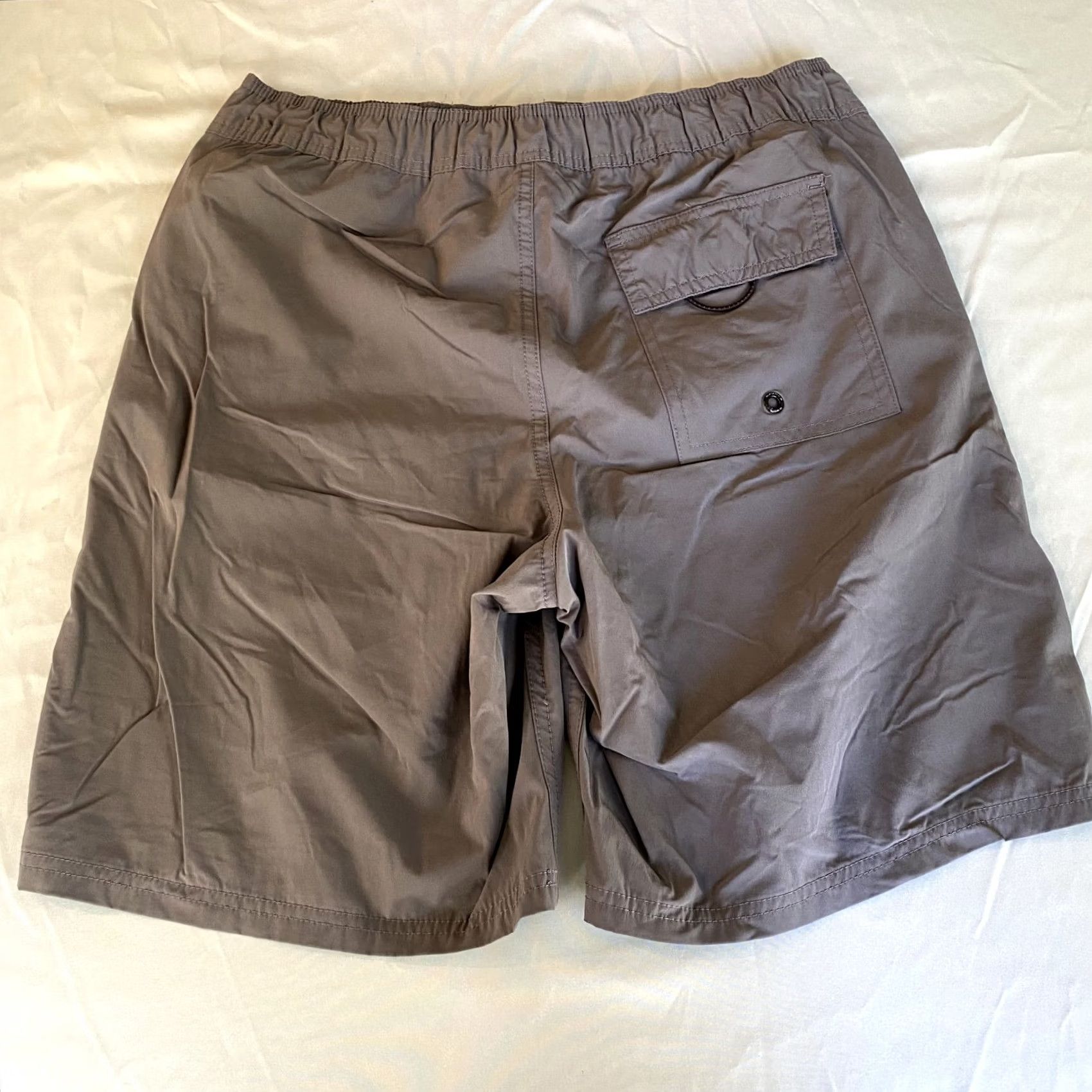 Spyder Spyder Shorts Mens M Gray Athletic Performance Running Jogging Walking Drawstring Pockets Elastic Waist 9in Inseam Geometric Pattern Size US 31 - 2 Thumbnail