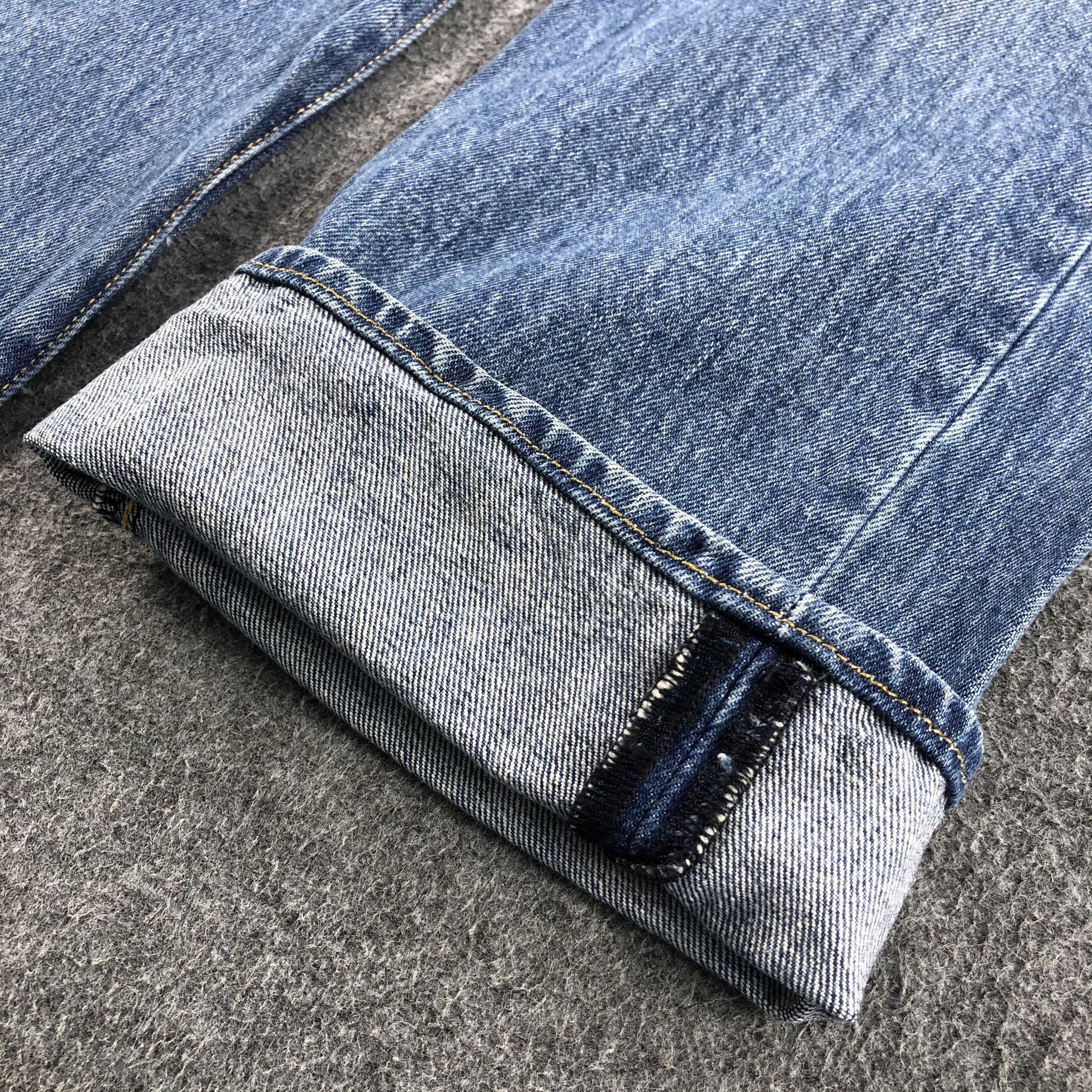 Levi's × Vintage Vintage Light Wash Levis 501 Jeans-JM992 Size US 35 - 6 Thumbnail