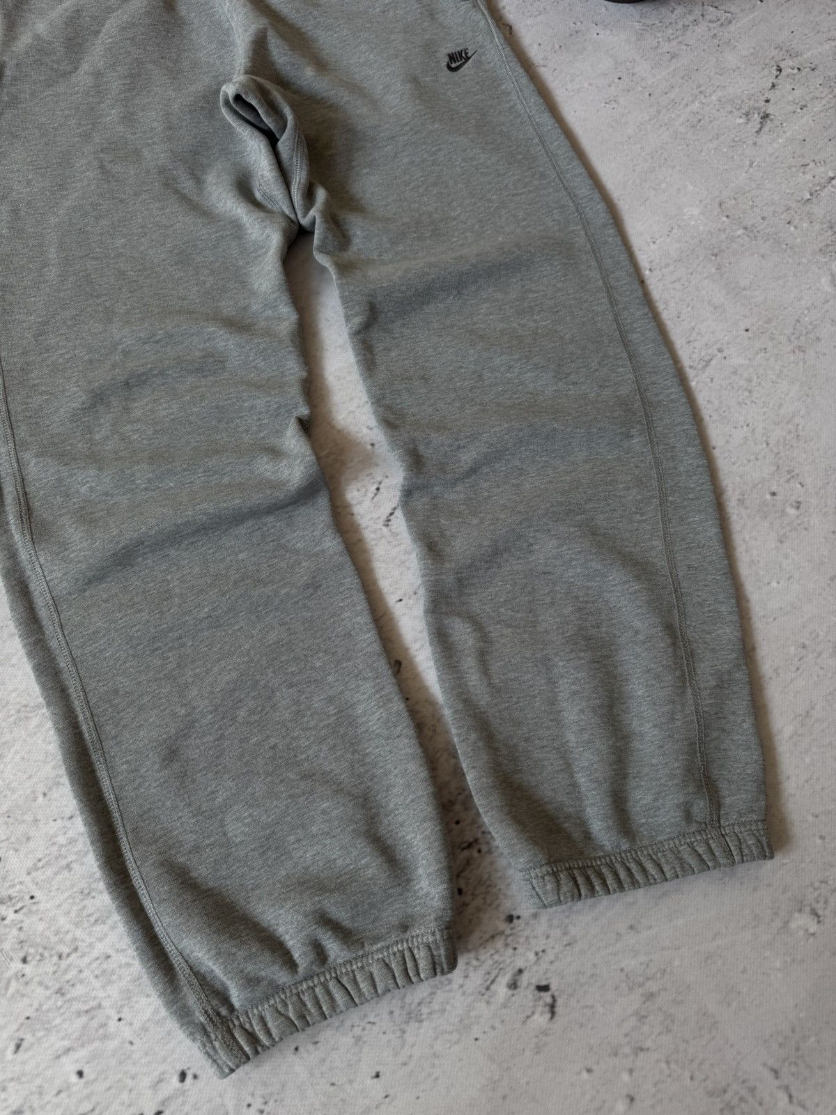 Nike × Vintage NIKE VINTAGE Y2K OVERSIZE BAGGY FIT PANTS SWEATPANTS Size US 32 / EU 48 - 2 Thumbnail