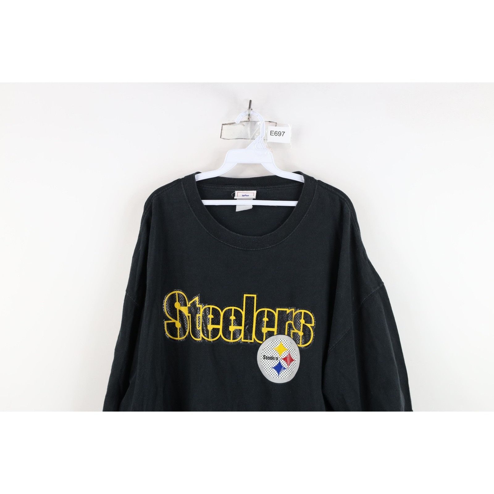 Vintage Vintage NFL Distressed Pittsburgh Steelers Football T-Shirt Size US XXL / EU 58 / 5 - 2 Thumbnail