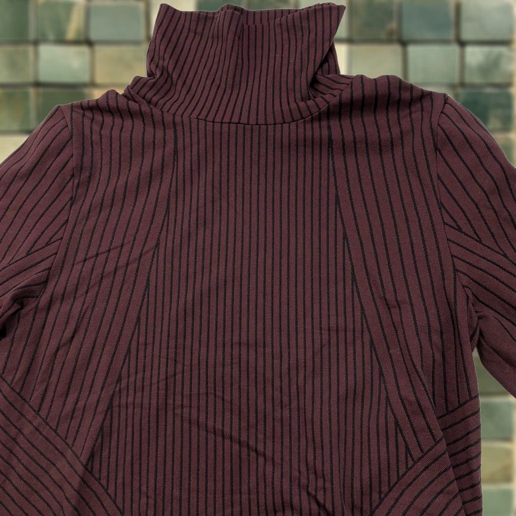 Athleta Athleta Pullover Top Womens Turtleneck Maroon Striped Athleisure MINT Flurry Endeavor L Activewear Casual Shirt Size L / US 10 / IT 46 - 1 Thumbnail