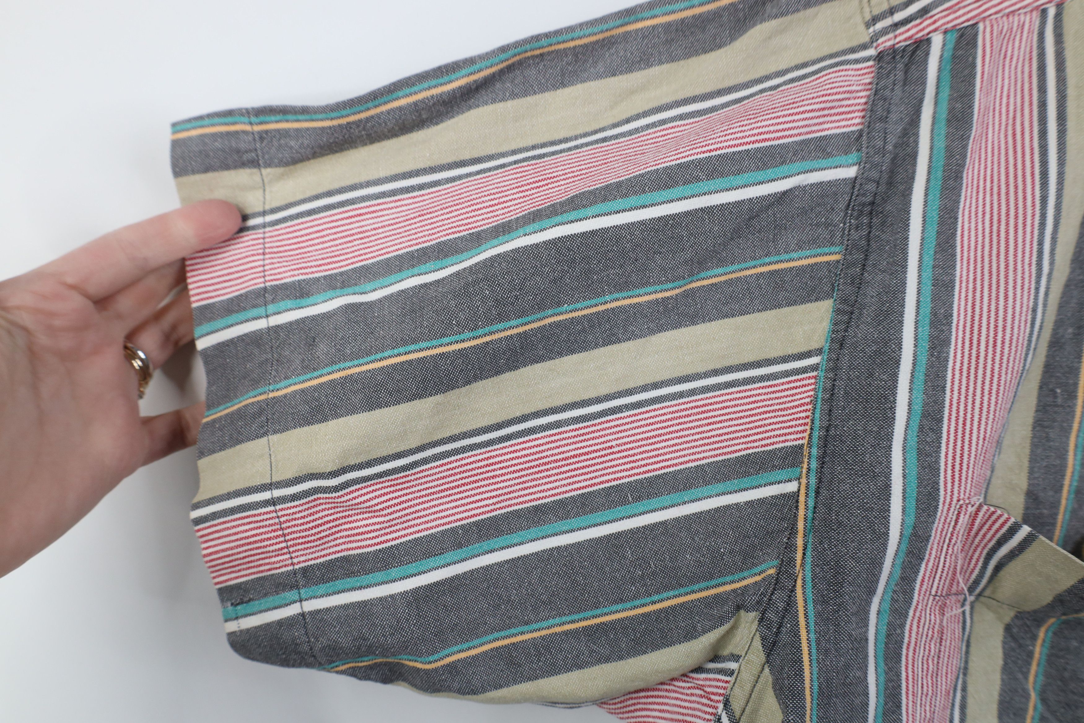 Vintage Vintage 90s Streetwear Short Sleeve Button Down Shirt Size US L / EU 52-54 / 3 - 7 Thumbnail