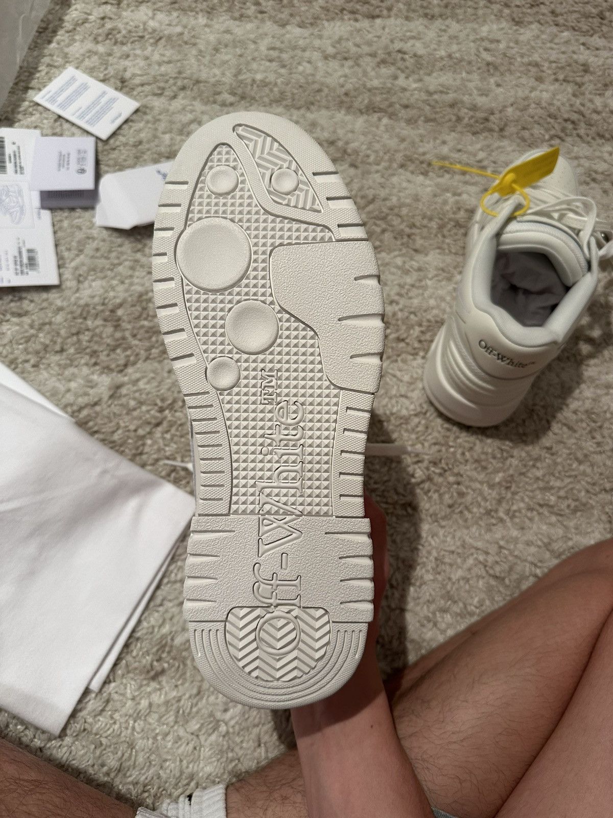 Off-White Off white out of office triple white sole Size US 9.5 / EU 42-43 - 16 Thumbnail