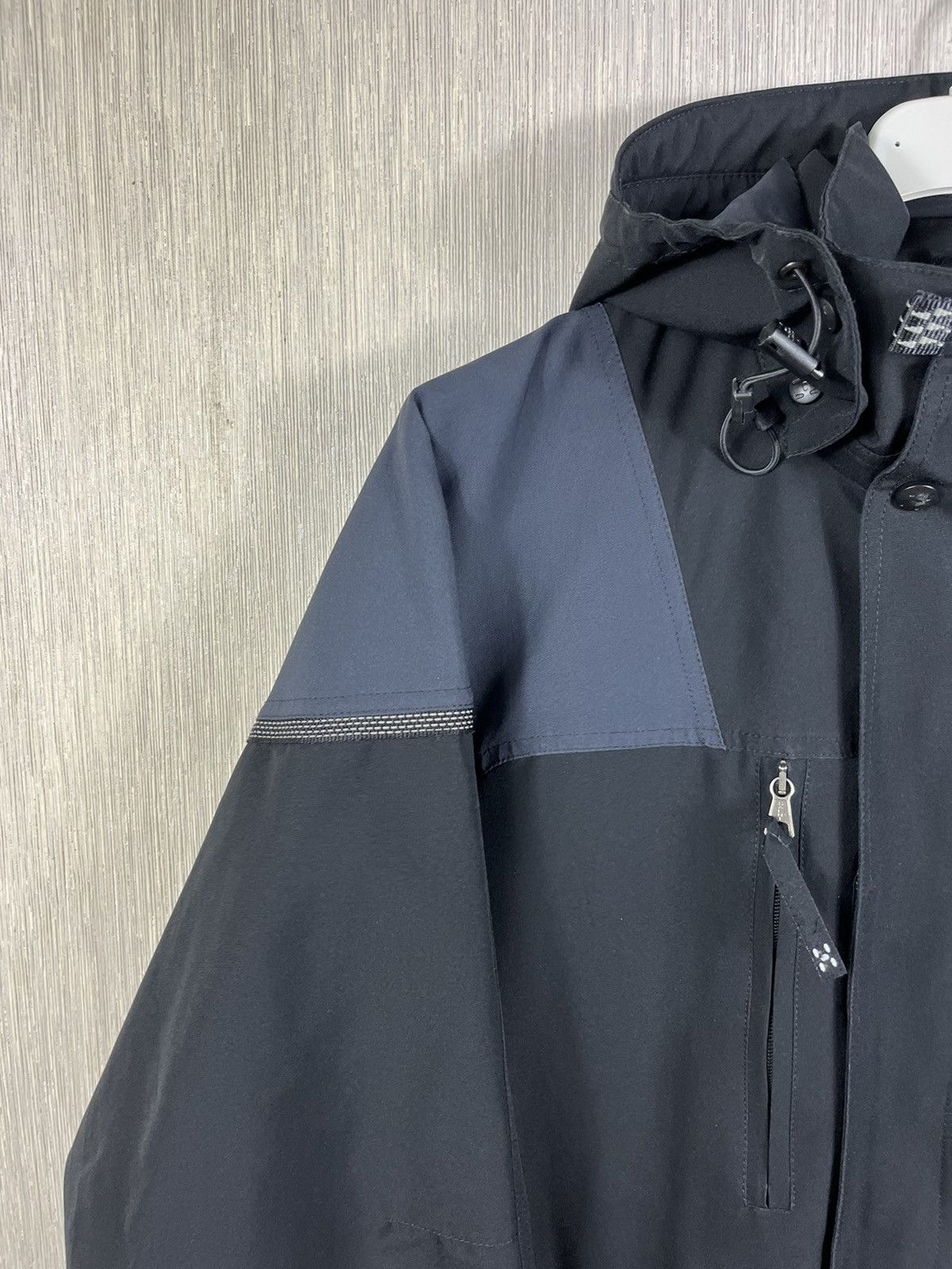 Haglofs × Vintage Vintage Haglofs windstopper rain jacket y2k outdoor coat Size US L / EU 52-54 / 3 - 5 Thumbnail