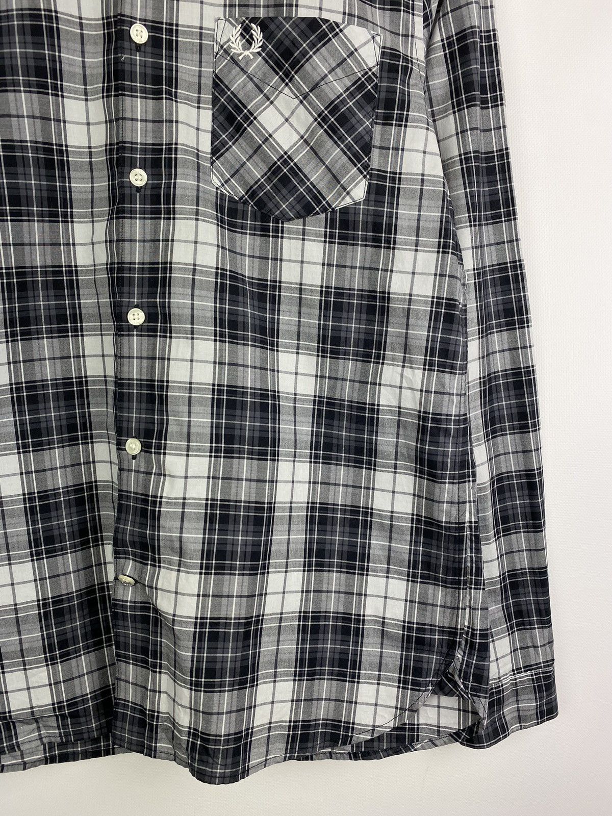 Fred Perry FP Fred Perry men’s long sleeve checked button up shirt Size US M / EU 48-50 / 2 - 8 Thumbnail