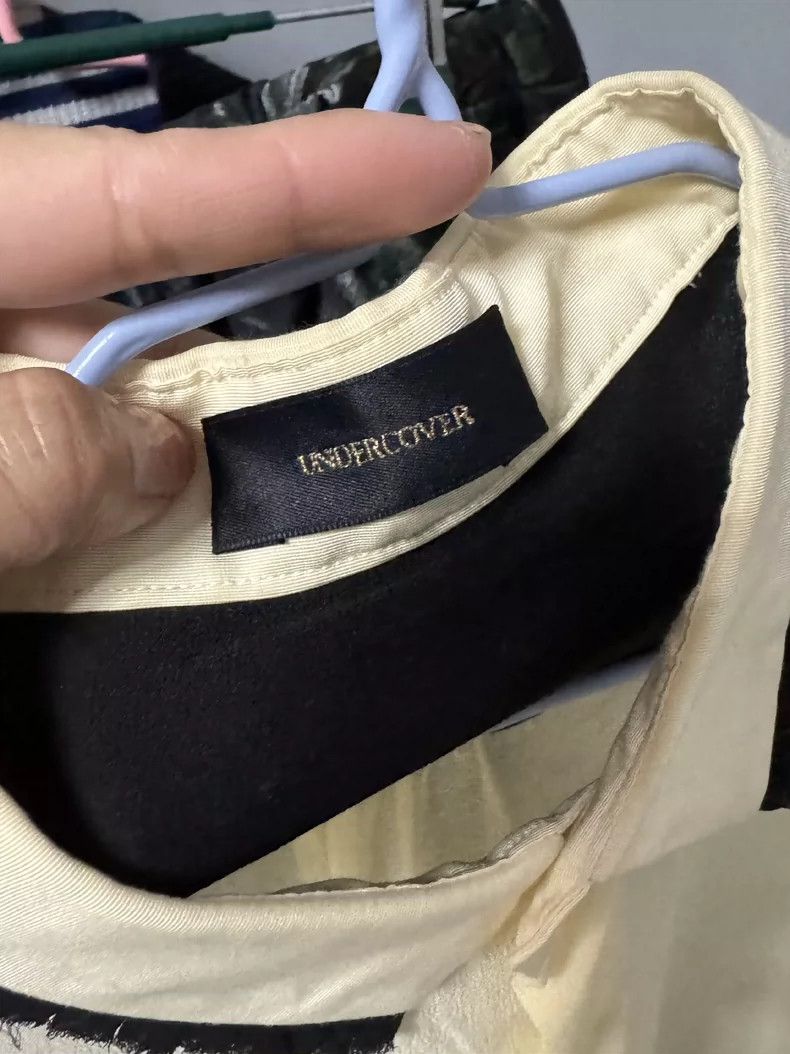 Undercover UNDERCOVER size 3 Gold button crepe silk shirt 2505-Nextar Size M / US 6-8 / IT 42-44 - 7 Thumbnail