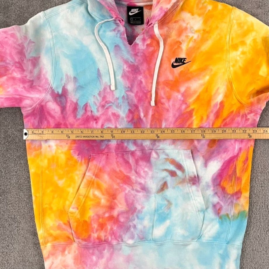 Nike Nike Hoodie Mens Large Tie Dye Multicolor Fleece Sportswear Gym Weightlifting Embroidered Logo Hooded Pockets Size US L / EU 52-54 / 3 - 5 Thumbnail
