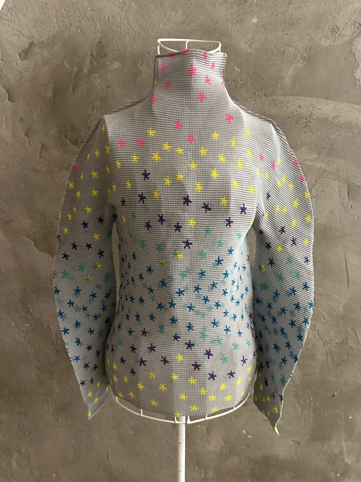 Homme Plisse Issey Miyake Pleat Please Issey Miyake Star Printed L/S Shirt Size US M / EU 48-50 / 2 - 8 Thumbnail