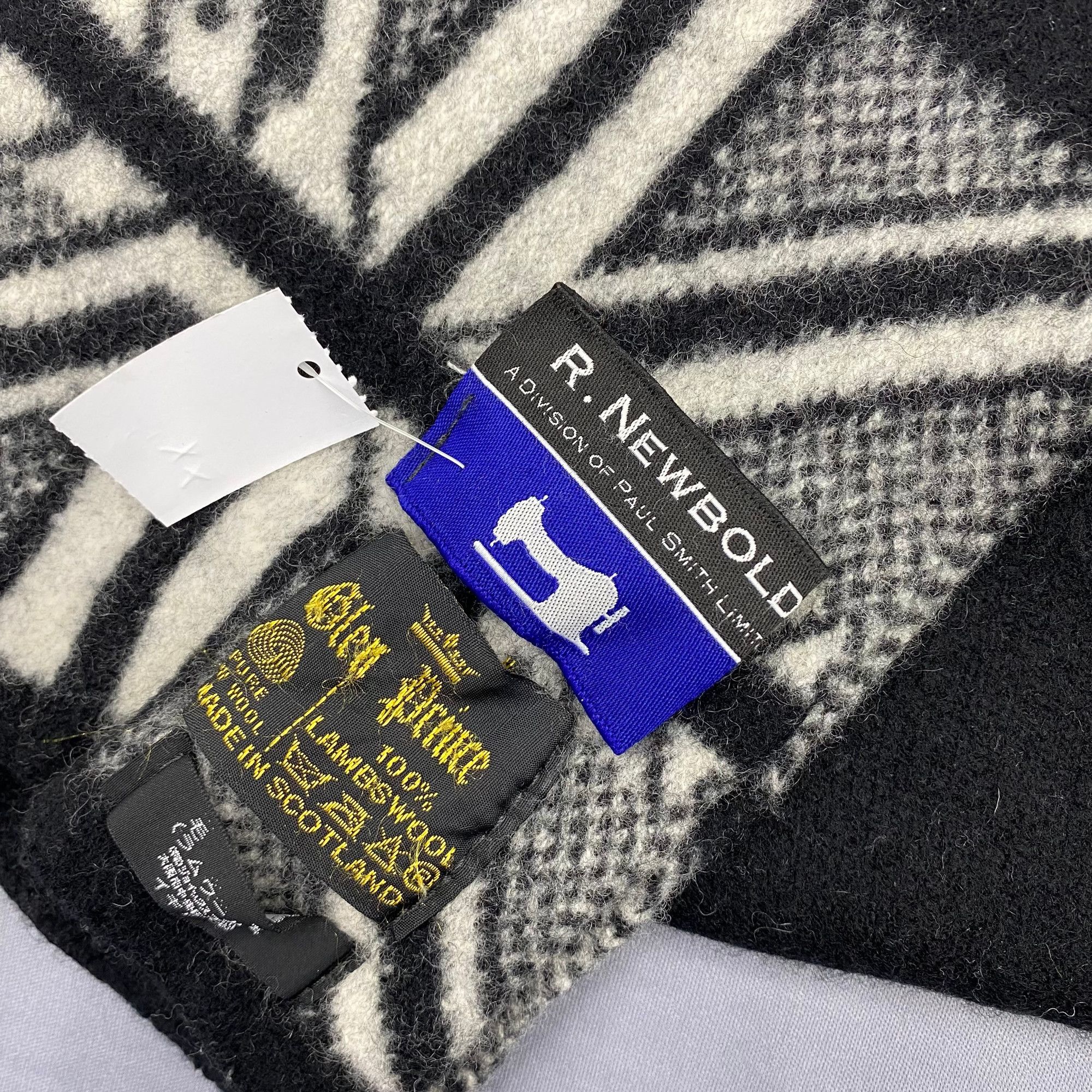 Japanese Brand Vintage Glen Prince Scarf R Newbold Muffler Wool Scarves Size ONE SIZE - 4 Thumbnail