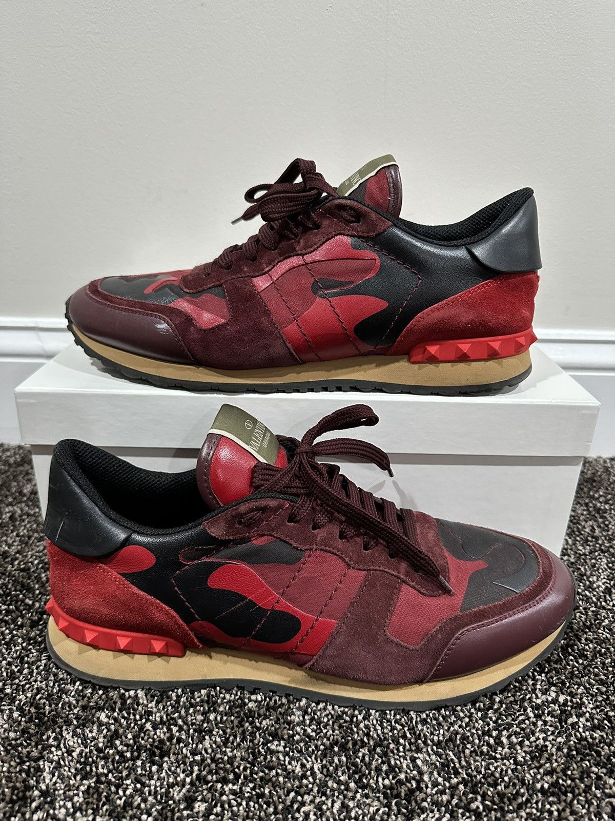 Valentino Valentino Garavani Red Camo Rockerunner Sneakers Size US 10 / EU 43 - 1 Thumbnail