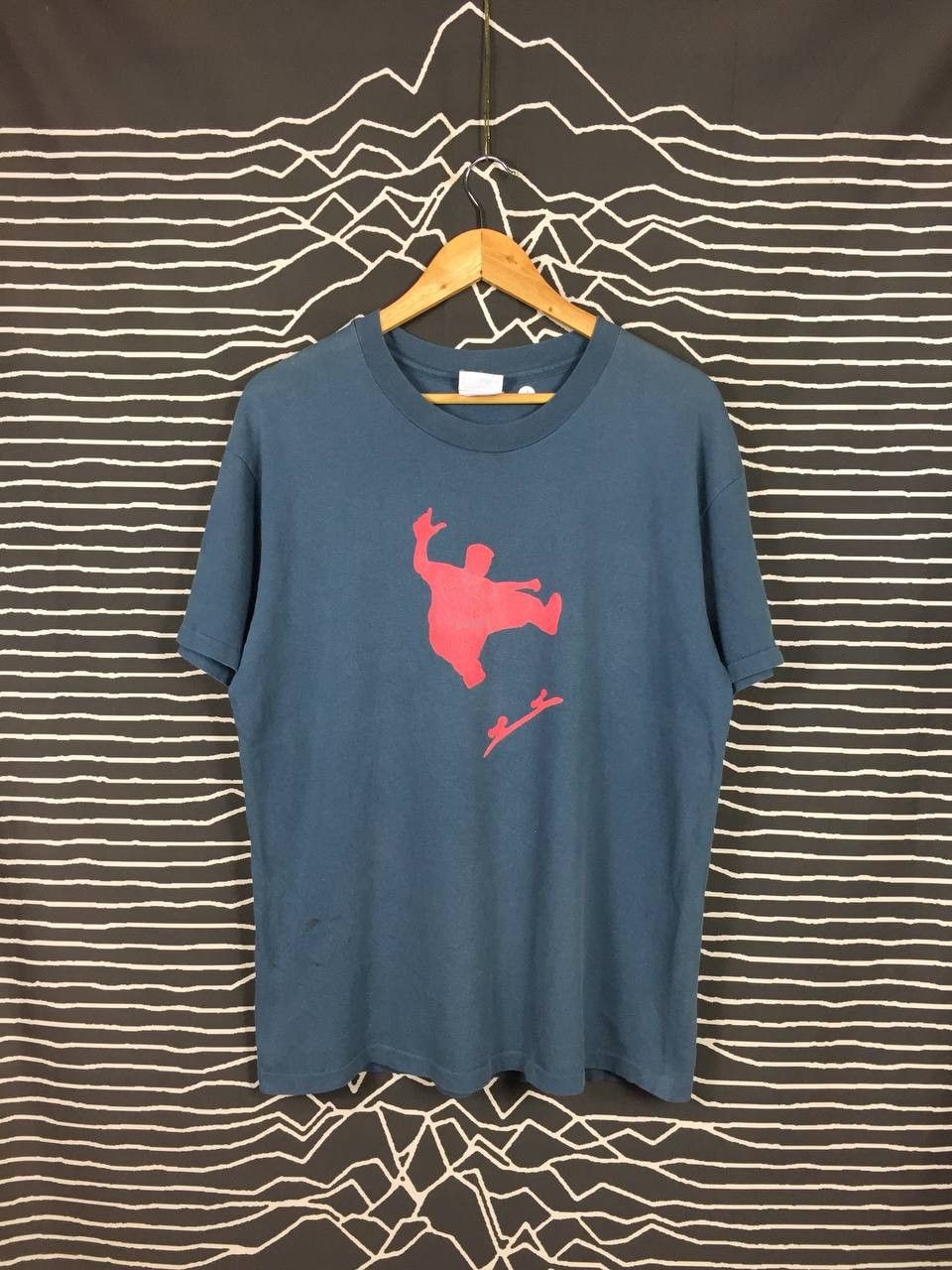 Etnies Vtg Etnies America Skateboards Big Logo Skate Tee Size US L / EU 52-54 / 3 - 1 Thumbnail