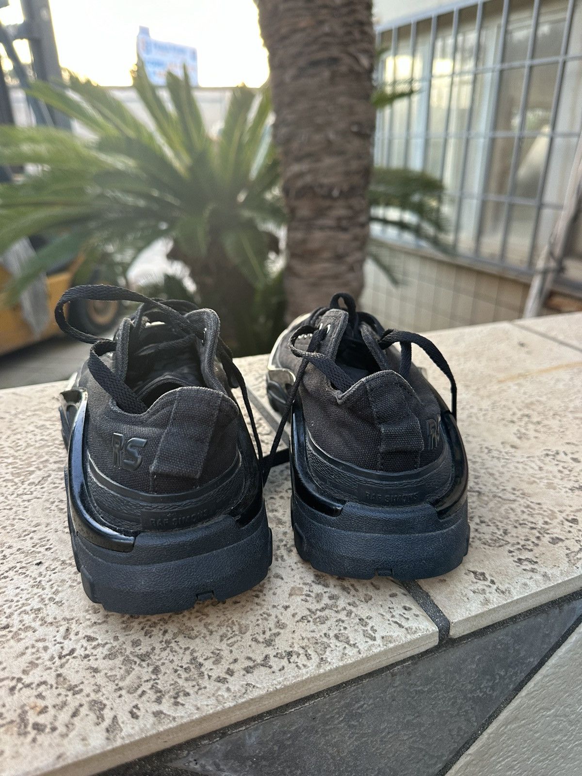 Adidas × Raf Simons Raf Simons x Adidas Shoes Sneakers Detroit Runner Black Size US 7 / EU 40 - 10 Thumbnail