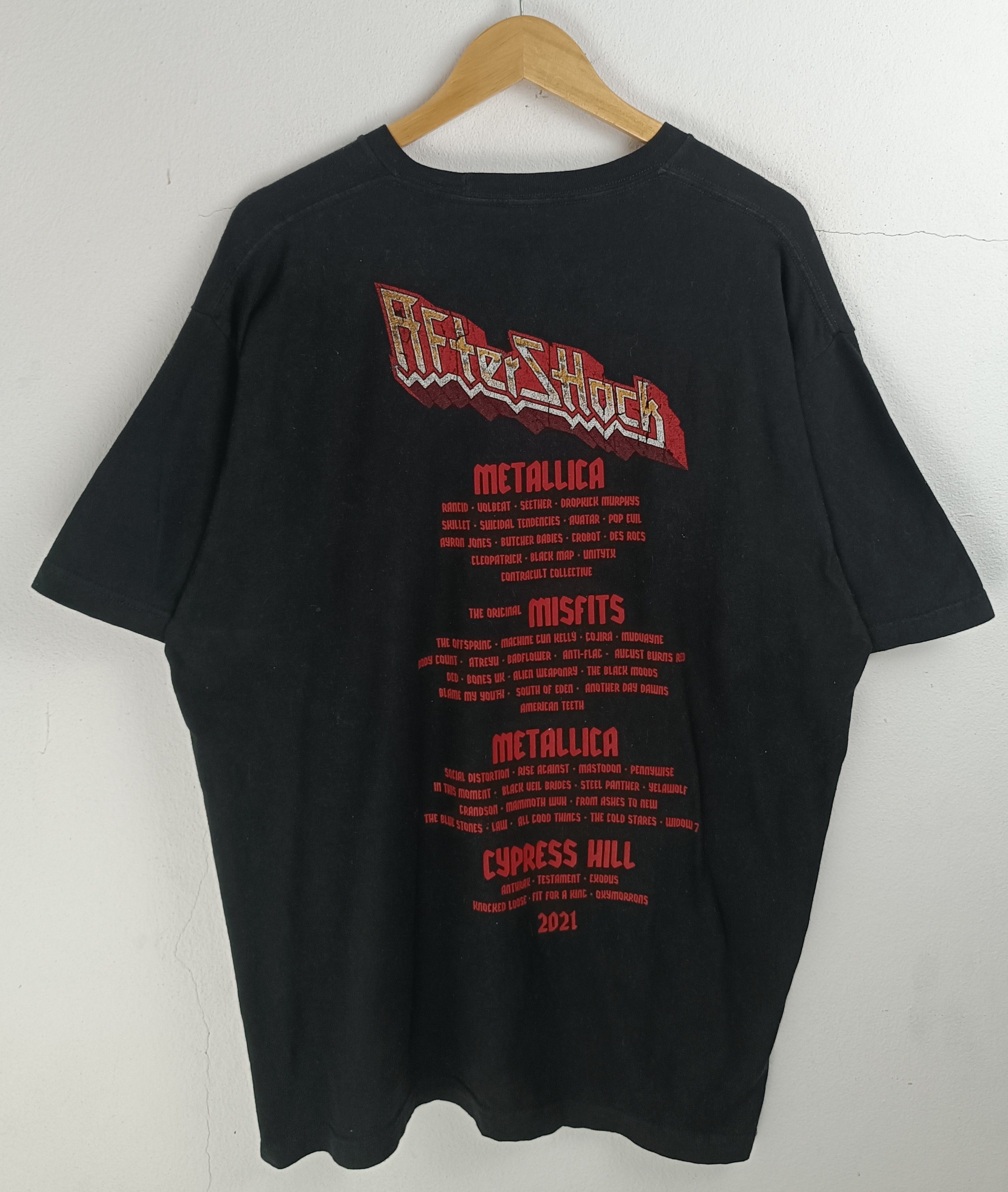 Band Tees VINTAGE AFTERSHOCK HEAVY METAL FEST TEE metallica misfits Size US XL / EU 56 / 4 - 4 Thumbnail