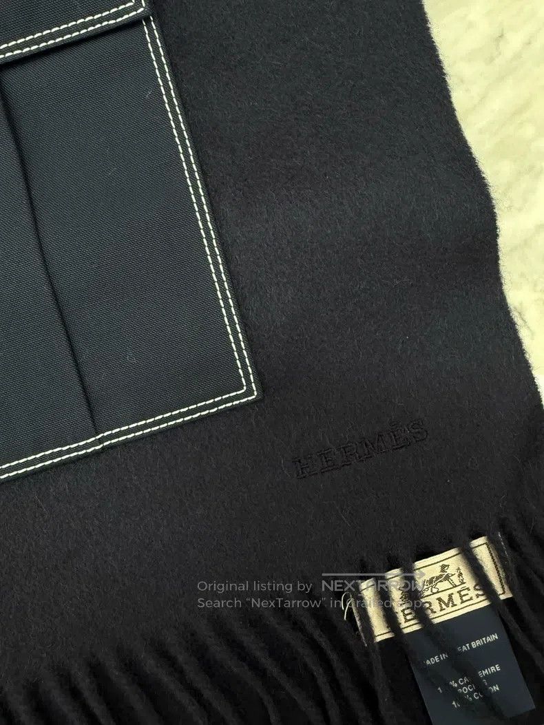 Hermes Hermes 100% Cashmere, Blue Pocket Scarf Shawl Size ONE SIZE - 3 Thumbnail