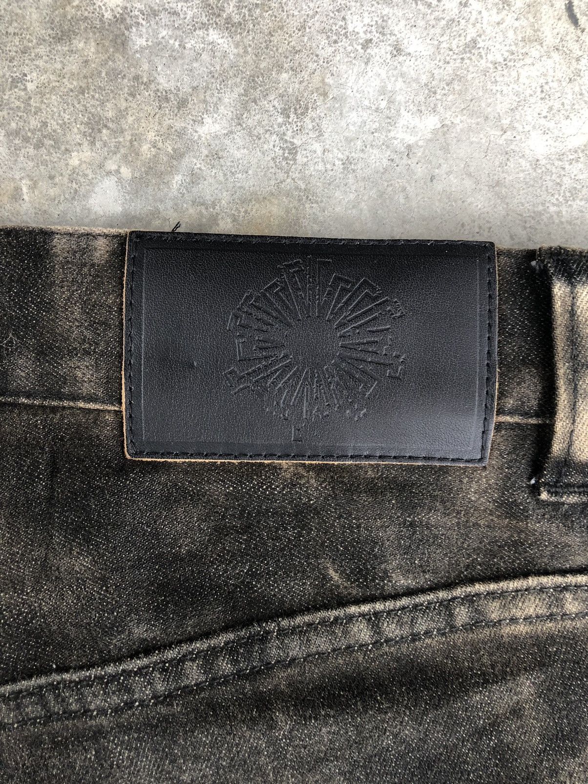Tornado Mart Japanese Tornado Mart Mini Flare Distressed Jeans Size US 30 / EU 46 - 17 Thumbnail