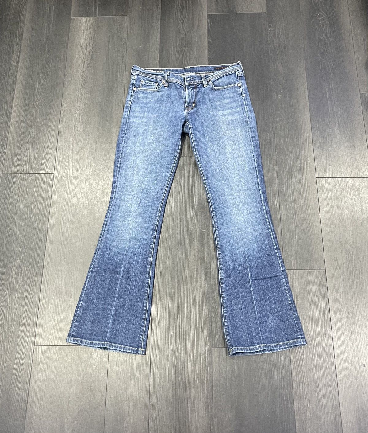 image of Citizens Of Humanity Low Waist Flare Light Blue Wash Jeans, Women's (Size 31)