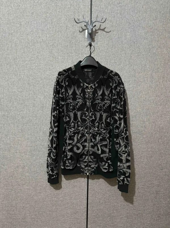 Versace Versace Black Embroidered Logo Men's Outerwear 0089 Size US S / EU 44-46 / 1 - 1 Thumbnail