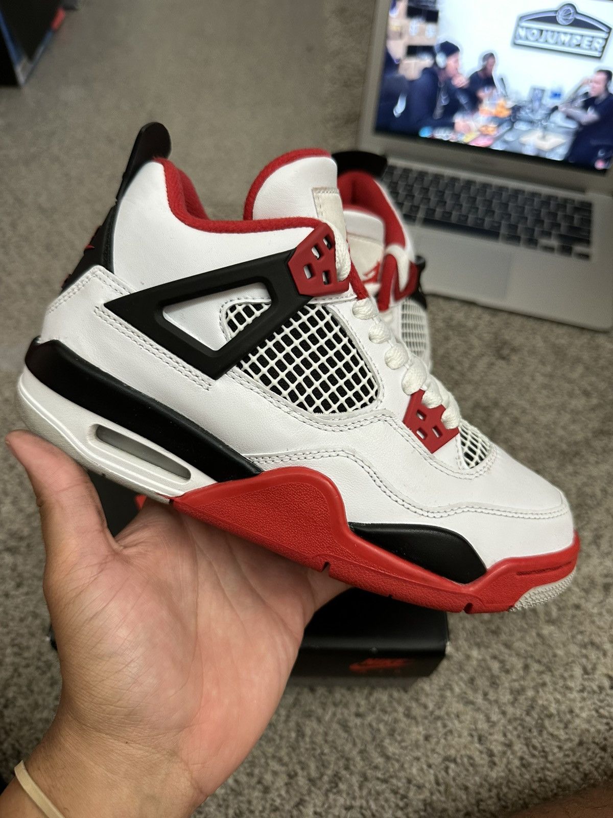 Jordan Brand Air jordan 4 fire red - size 4.5 Size US 5 / EU 37 - 1 Thumbnail