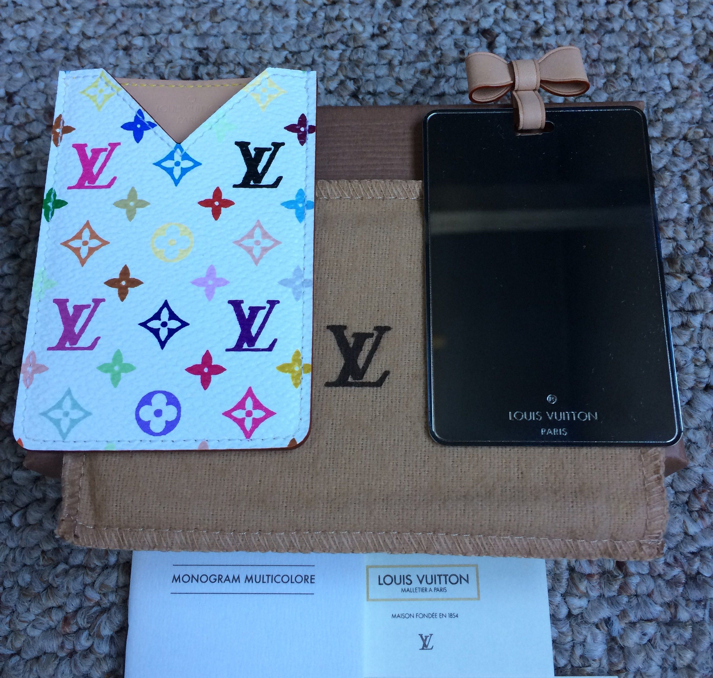 Louis Vuitton × Takashi Murakami NEW S/S 2003 Louis Vuitton x Murakami Monogram Card Holder Size ONE SIZE - 7 Thumbnail