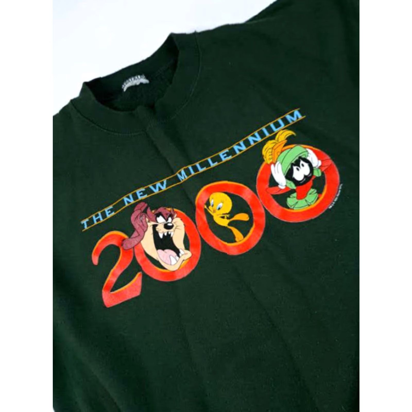 Disney Disney Sweatshirt Mens Medium Green 2000 1999 All Seasons Pullover Sweatshirt M Green 24in long 22in pit to pit - New Millennium 2000? Size US M / EU 48-50 / 2 - 3 Thumbnail