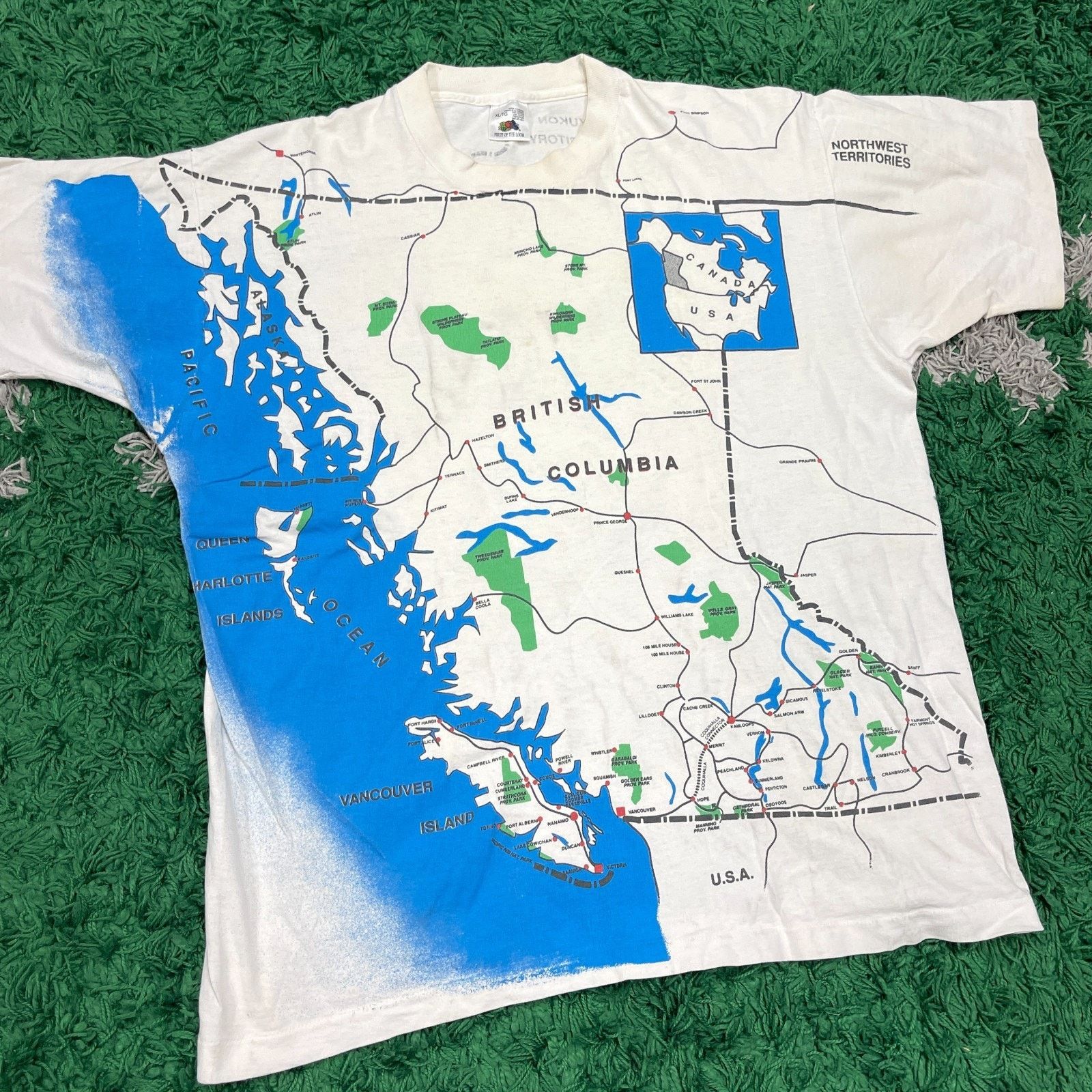 Vintage vintage 1990s British Columbia BC All Over Print Map Tee Size US XL / EU 56 / 4 - 2 Thumbnail