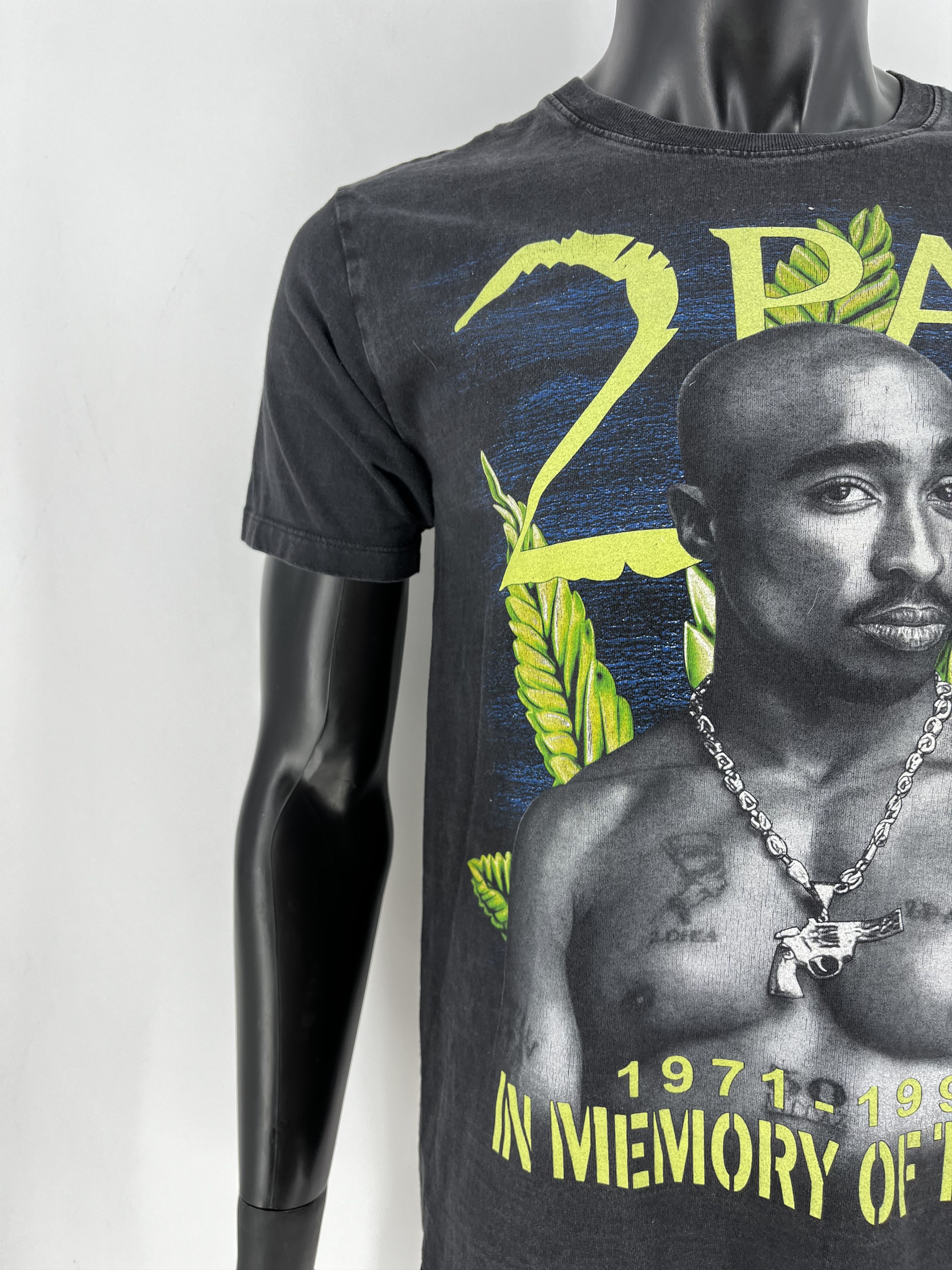 Band Tees Vintage 2Pac Tupac Shakur 1996 Men’s Black Double Sided Sz M Size US M / EU 48-50 / 2 - 7 Thumbnail