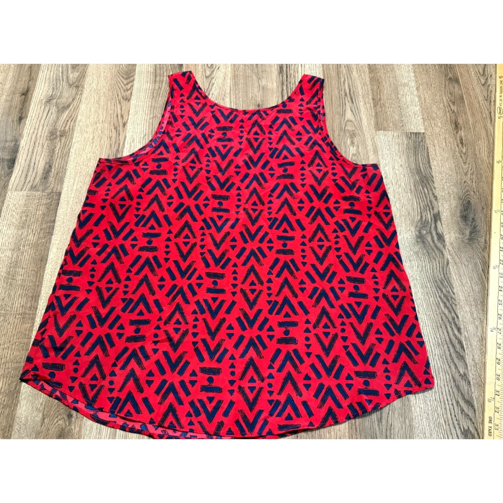 Faded Glory Faded Glory Tank Top Womens XL Red Black Allover print Shirt Tank, Cotton-Polyester? Size XL / US 12-14 / IT 48-50 - 2 Thumbnail