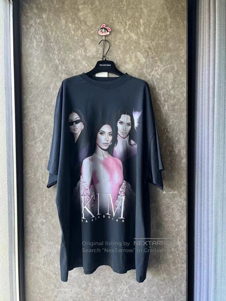 Balenciaga Balenciaga 25 Kim Kardashian Short Sleeve Tee. Size US L / EU 52-54 / 3 - 1 Thumbnail
