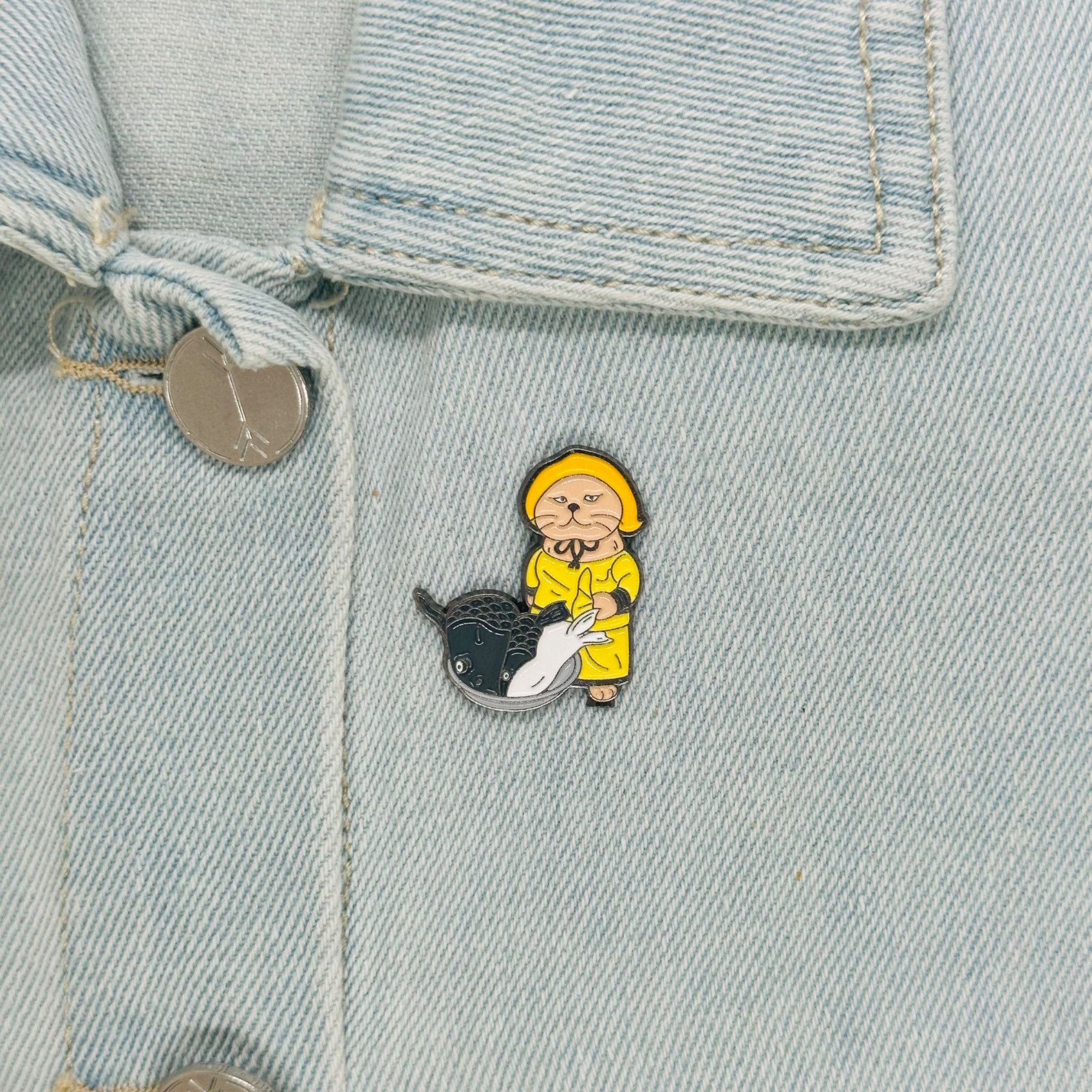 Other ☀️Oz Cat Fishing Design Enamel Pin Animal Iron Enamel Brooch Size ONE SIZE - 1 Thumbnail