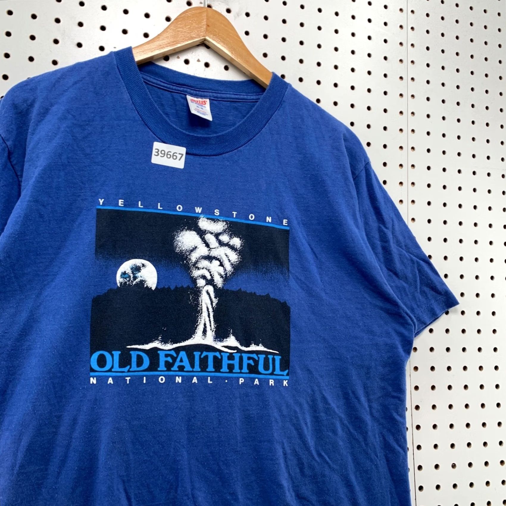 Jerzees VINTAGE Yellowstone Old Faithful Shirt Men XL Blue 80s Park T-Shirt Graphic Print Short Sleeve Crew Neck Mens Size US XL / EU 56 / 4 - 5 Thumbnail