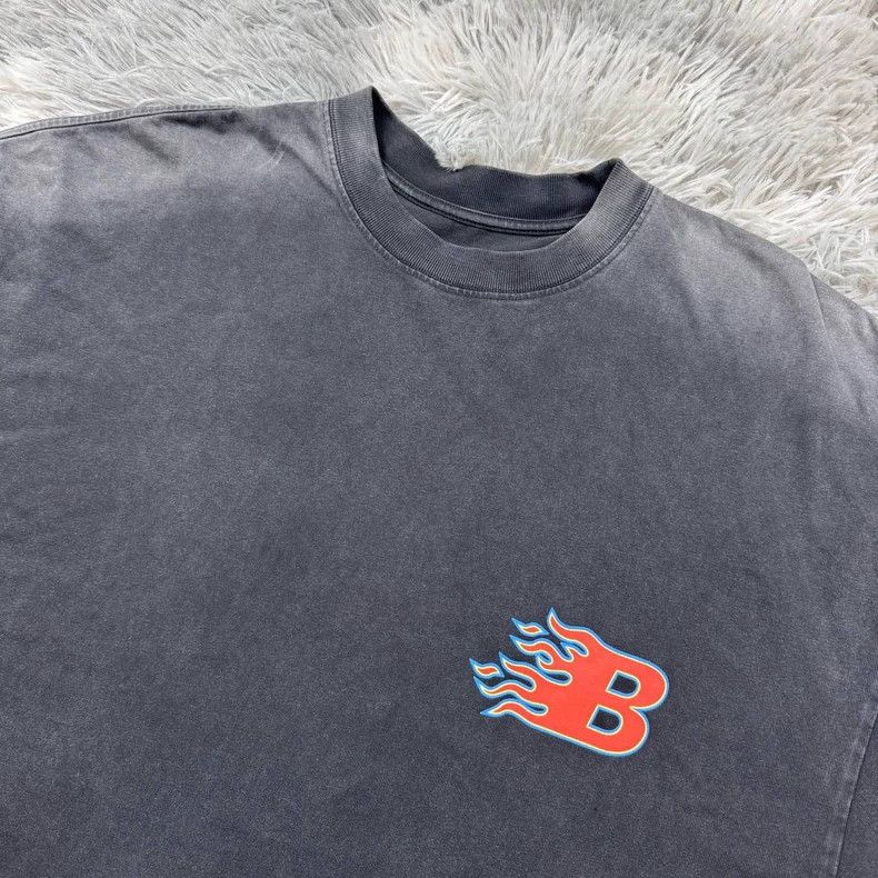 Balenciaga Balenciaga Flame short sleeve Size US XS / EU 42 / 0 - 2 Thumbnail