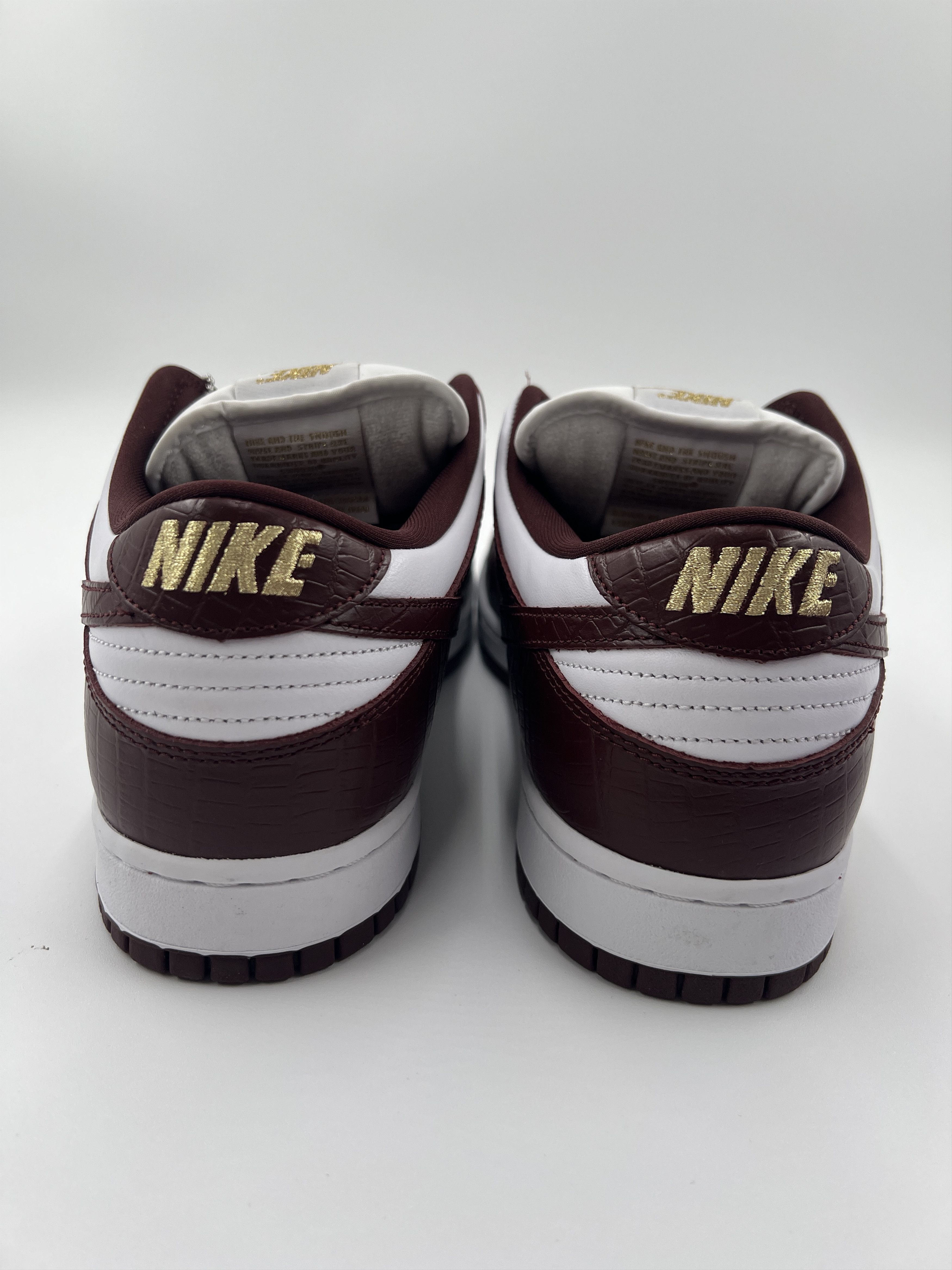 Nike × Supreme Nike SB Dunk Low x Supreme (VNDS) Size US 13 / EU 46 - 5 Thumbnail