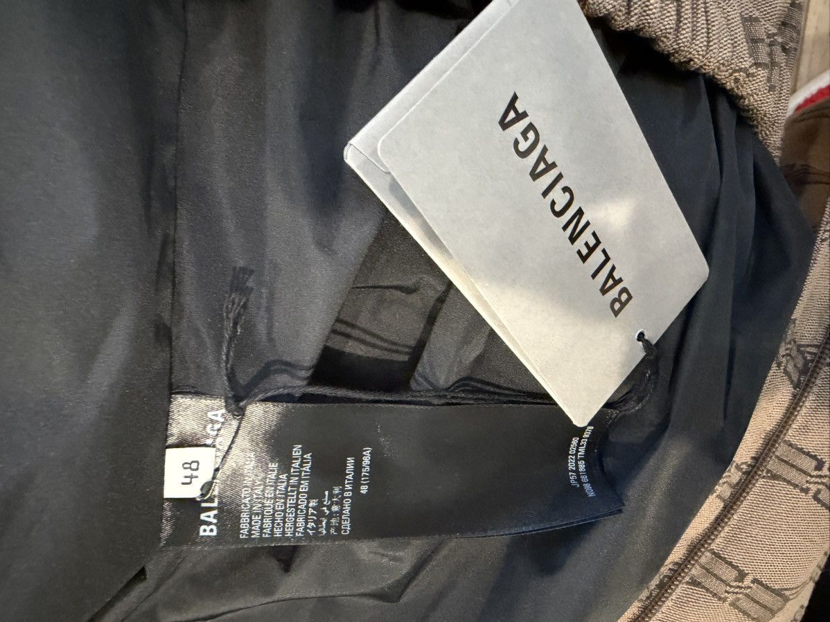 Balenciaga Balenciaga Logo Quilted Padded Jacket Size US M / EU 48-50 / 2 - 7 Thumbnail