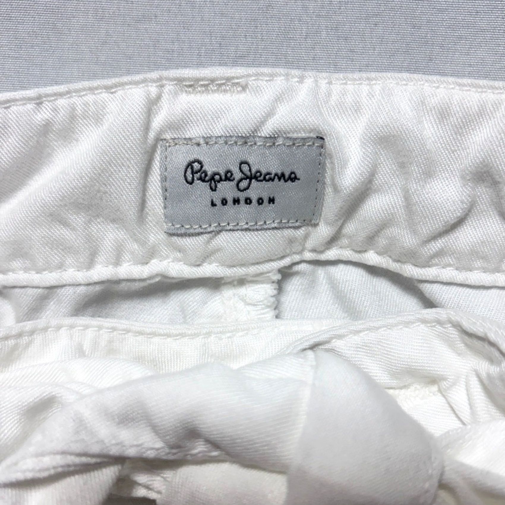 Pepe Jeans Pepe Jeans London Nomad Shorts White Women Size 31 Tie Waist Tencel Canvas Breathable Casual Summer Size 24" / US 00 / IT 34 - 3 Thumbnail