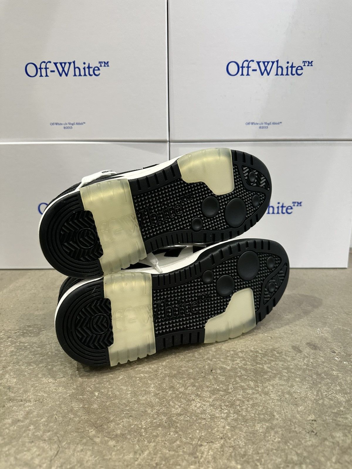 Off-White OFF-WHITE - Out of Office White Black Sneakers Size US 7 / EU 40 - 5 Thumbnail
