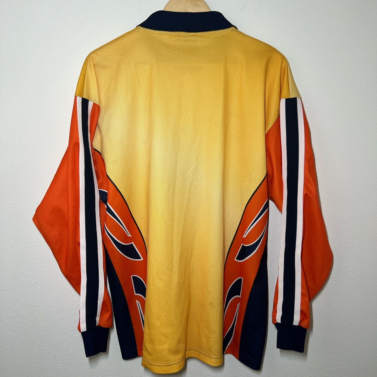 Puma Sheffield Wednesday 1997-1998 Goalkeeper Jersey | Soccer Size US L / EU 52-54 / 3 - 4 Thumbnail